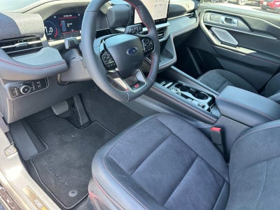 2025 Ford Explorer ST RWD