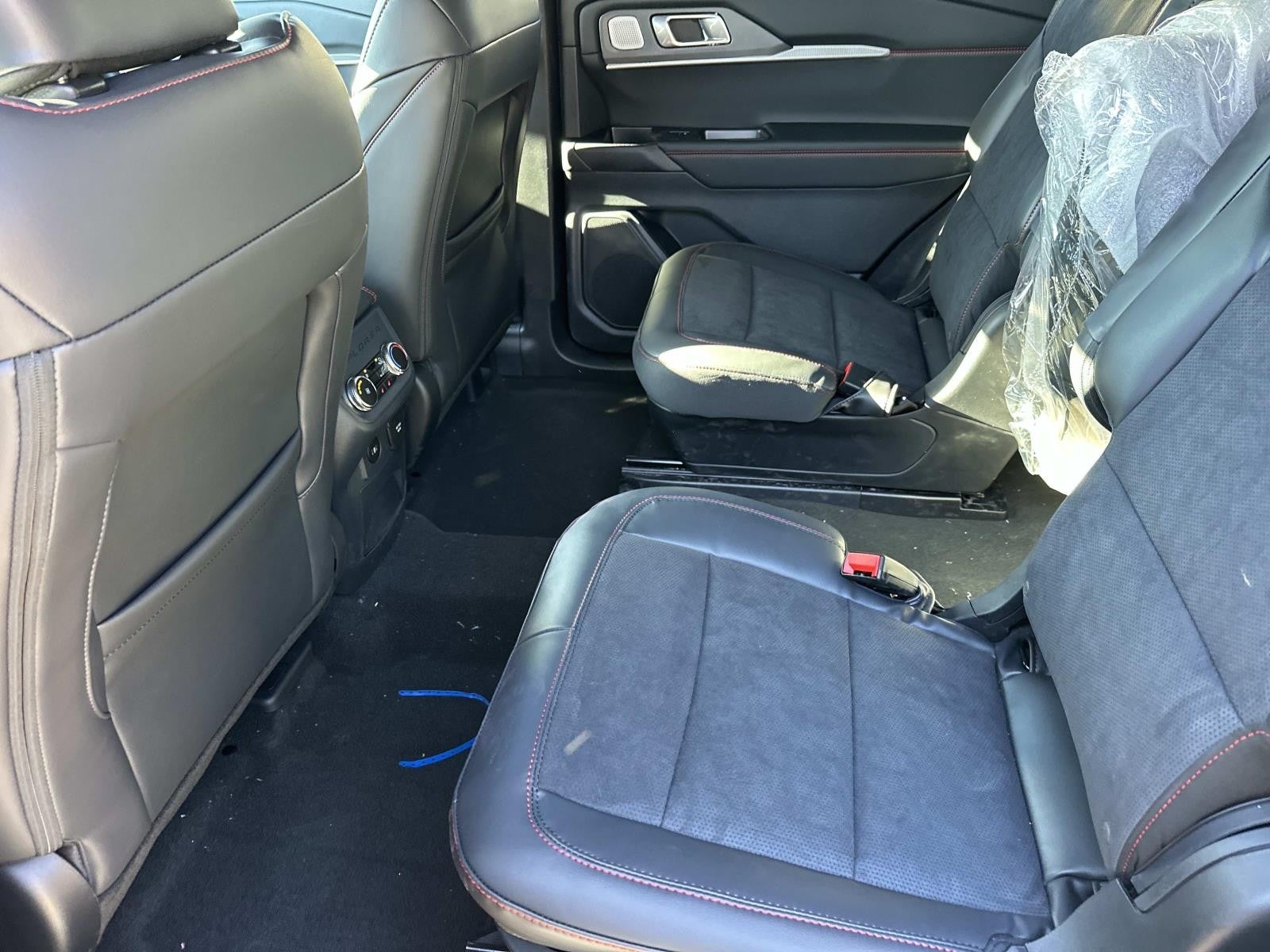 2026 Ford Explorer ST RWD