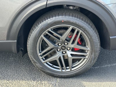 2026 Ford Explorer ST 4WD