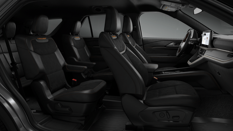 2026 Ford Explorer TREMOR 4WD