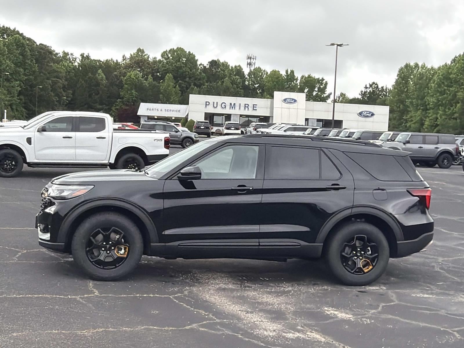 2026 Ford Explorer TREMOR 4WD