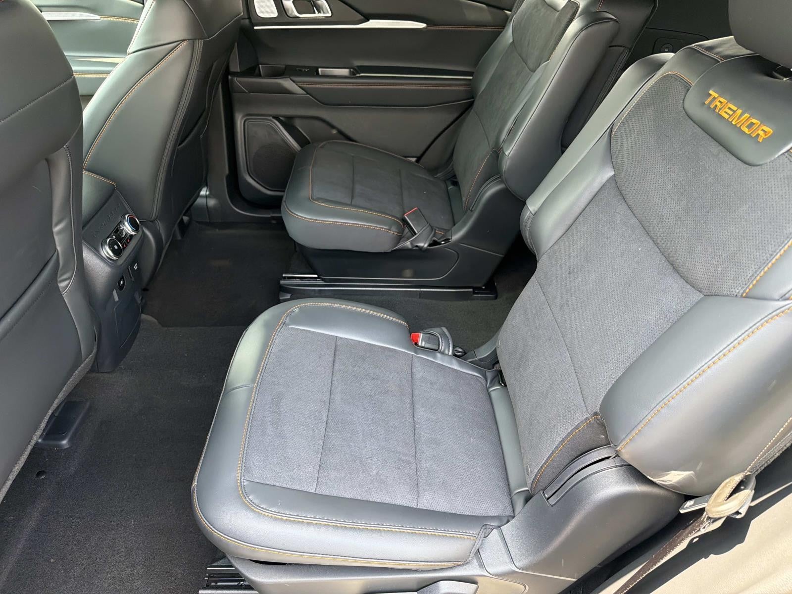 2026 Ford Explorer TREMOR 4WD
