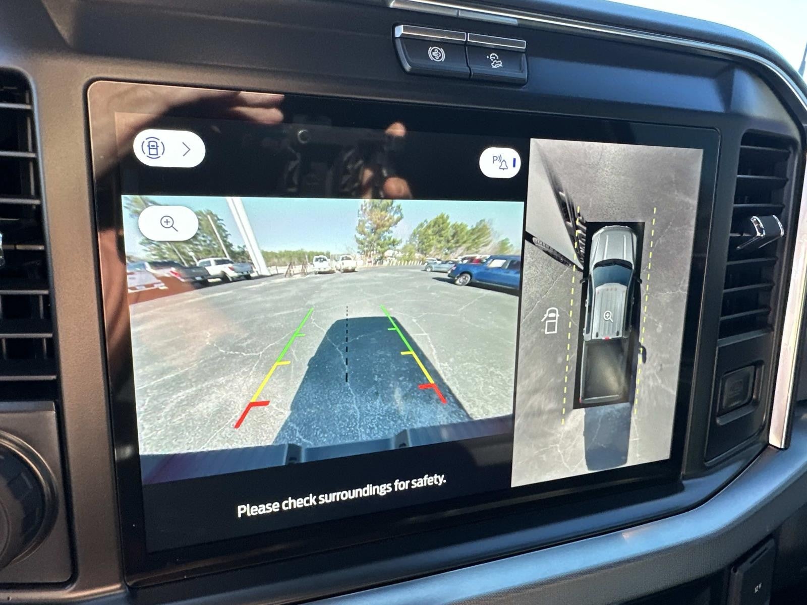 2025 Ford Super Duty F-250 SRW Platinum