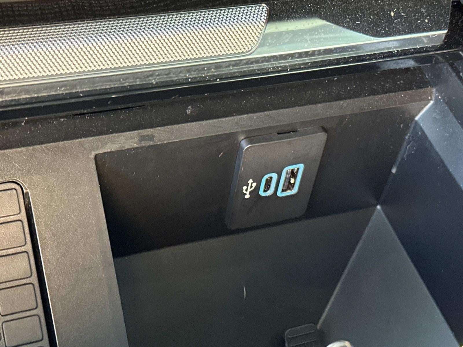 2025 Ford Super Duty F-250 SRW Platinum