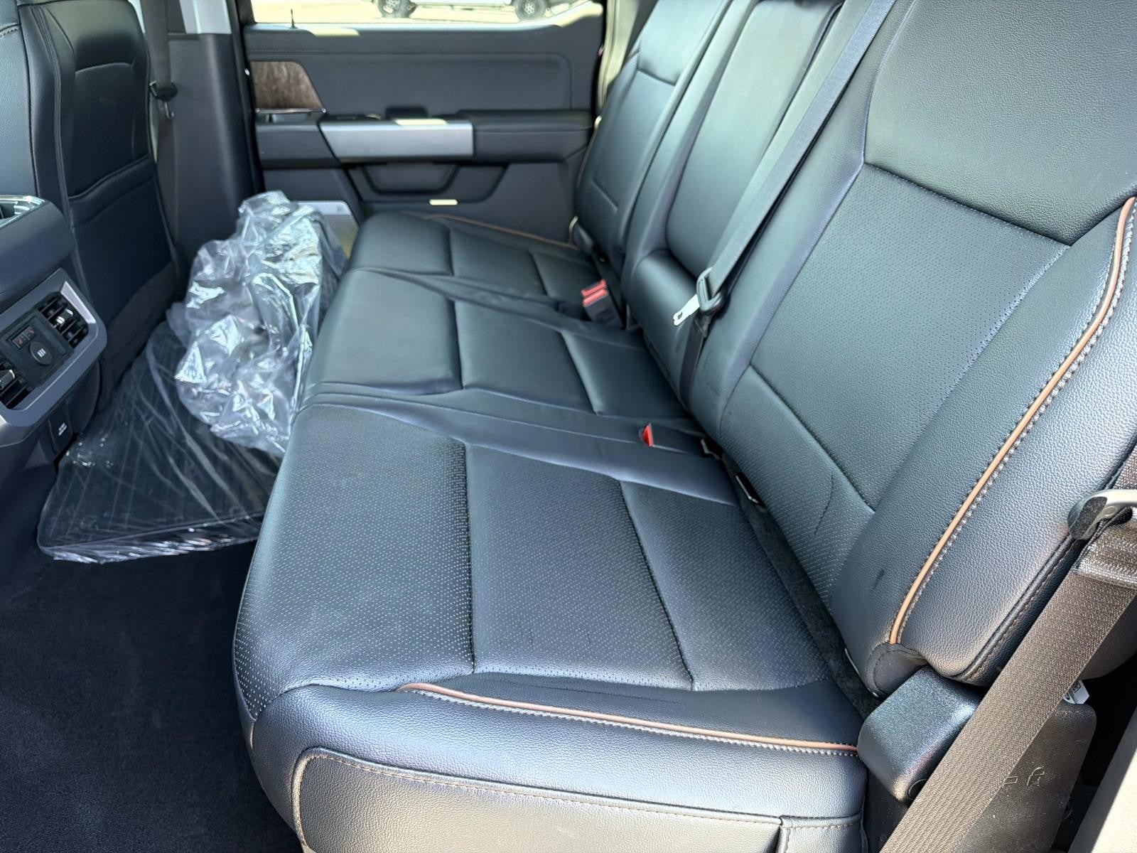 2026 Ford Super Duty F-250 SRW LARIAT 4WD CREW CAB 6.75'