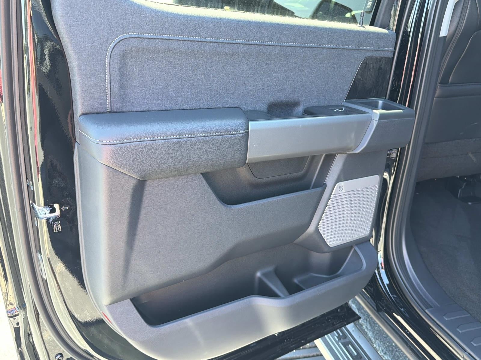 2026 Ford Super Duty F-250 SRW LARIAT 4WD CREW CAB 6.75'