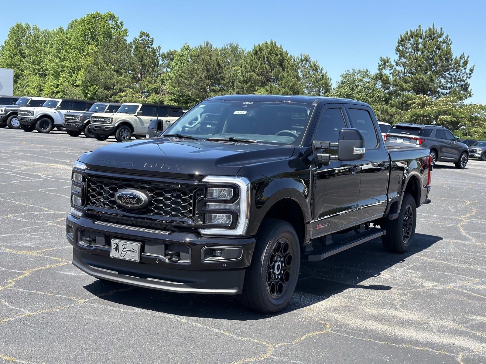 2026 Ford Super Duty F-250 SRW LARIAT 4WD CREW CAB 6.75'