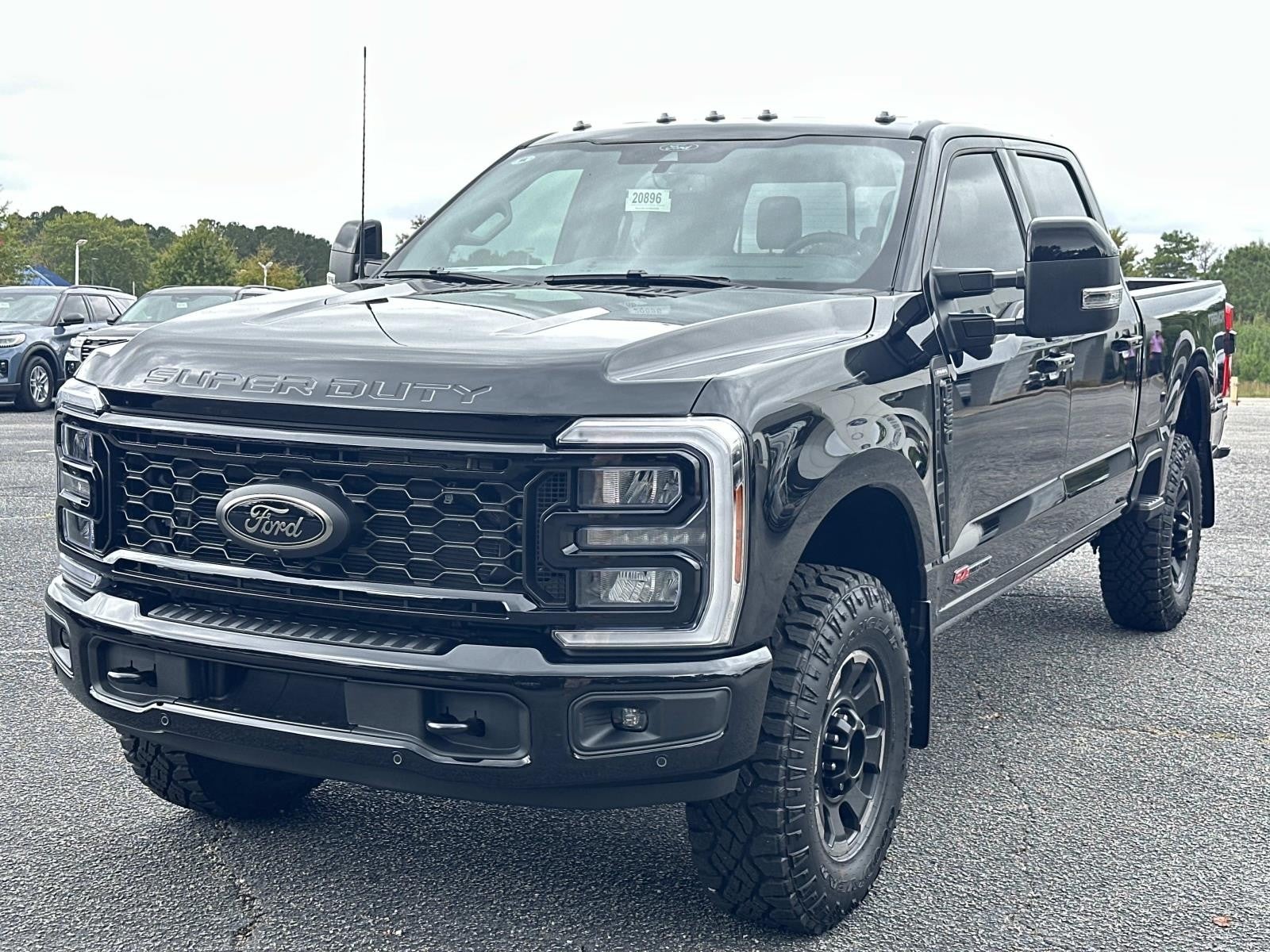 2025 Ford Super Duty F-250 SRW LARIAT 4WD CREW CAB 6.75'