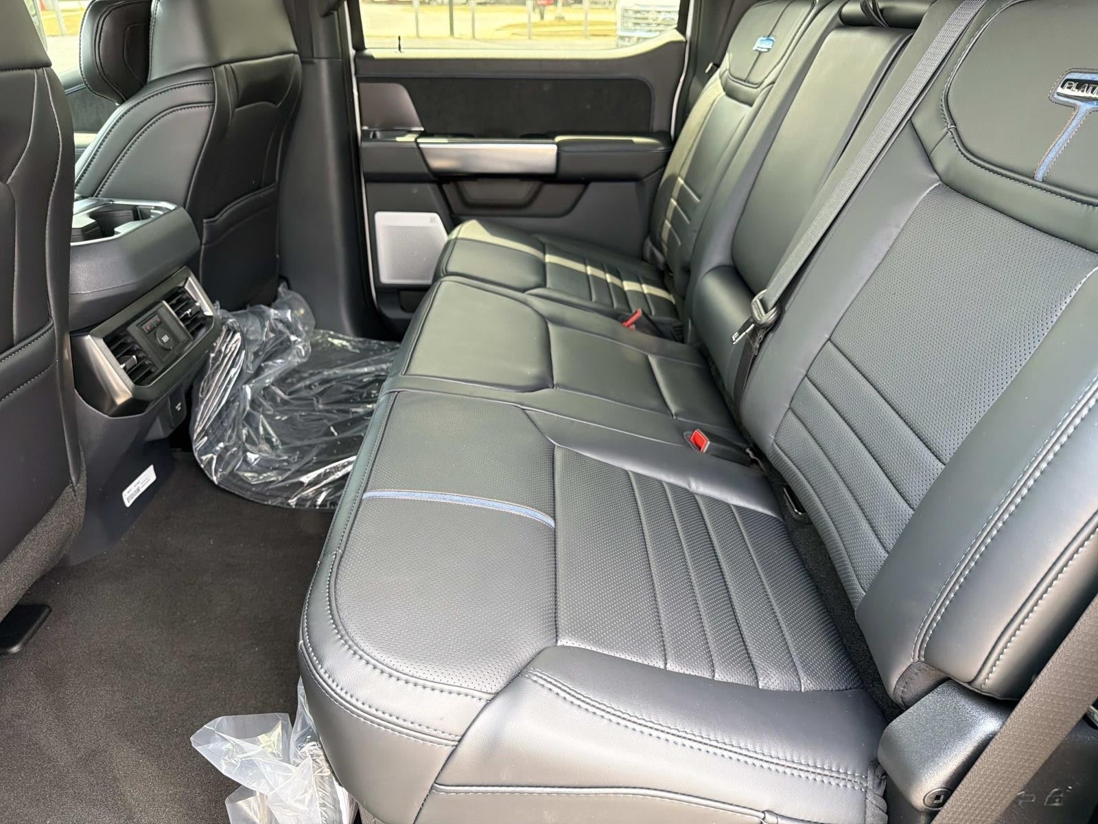 2026 Ford Super Duty F-250 SRW PLATINUM 4WD CREW CAB 6.7