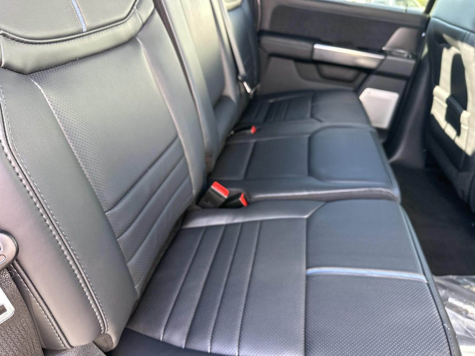 2026 Ford Super Duty F-250 SRW PLATINUM 4WD CREW CAB 6.7