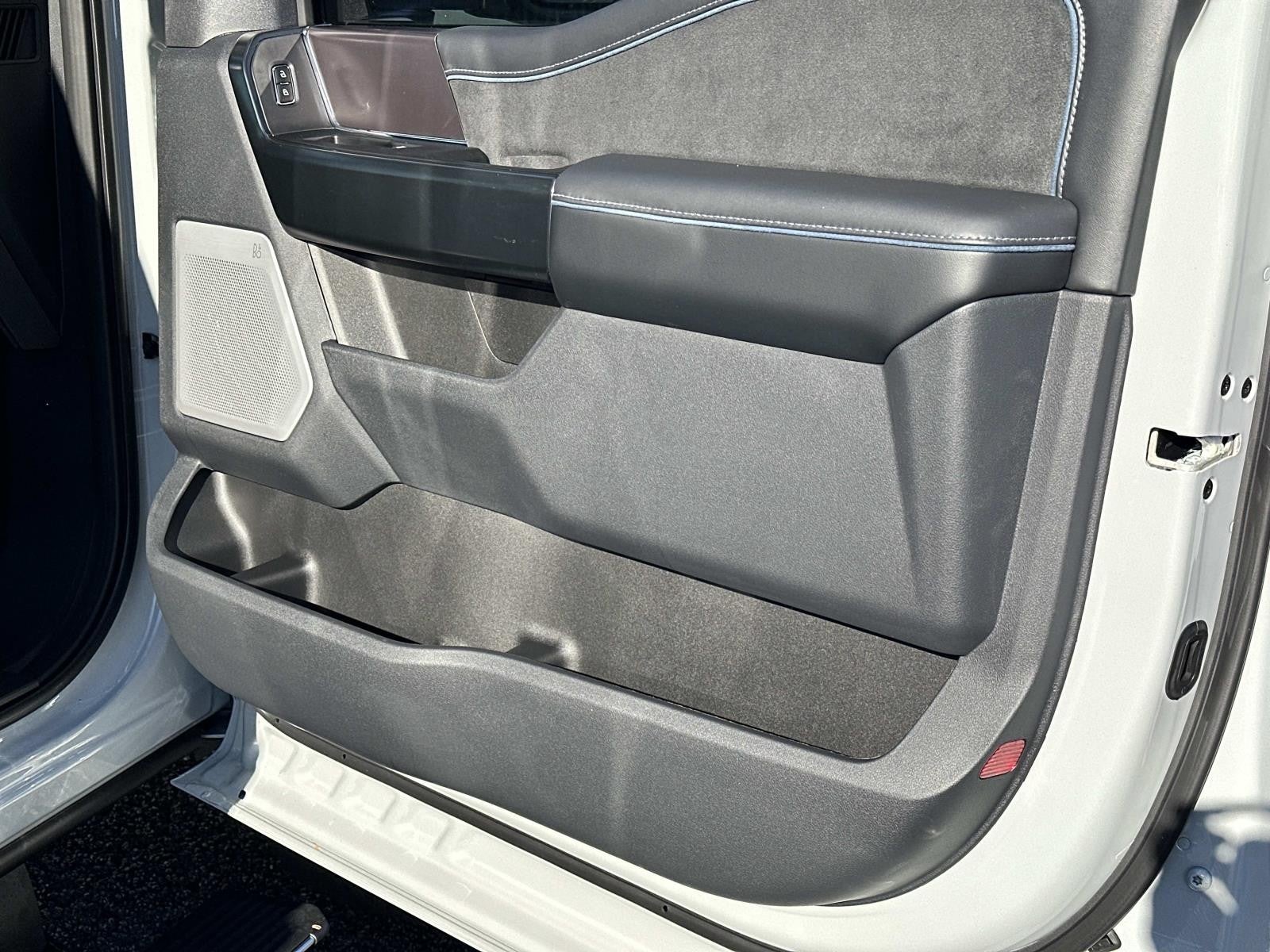 2026 Ford Super Duty F-250 SRW PLATINUM 4WD CREW CAB 6.7