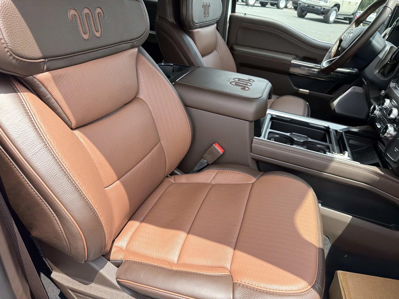 2026 Ford Super Duty F-250 SRW KING RANCH 4WD CREW CAB 6