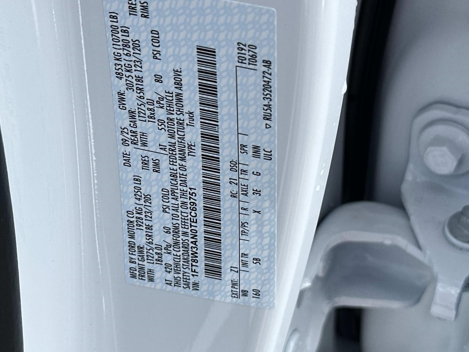 2026 Ford Super Duty F-350 SRW LARIAT 2WD CREW CAB 6.75'