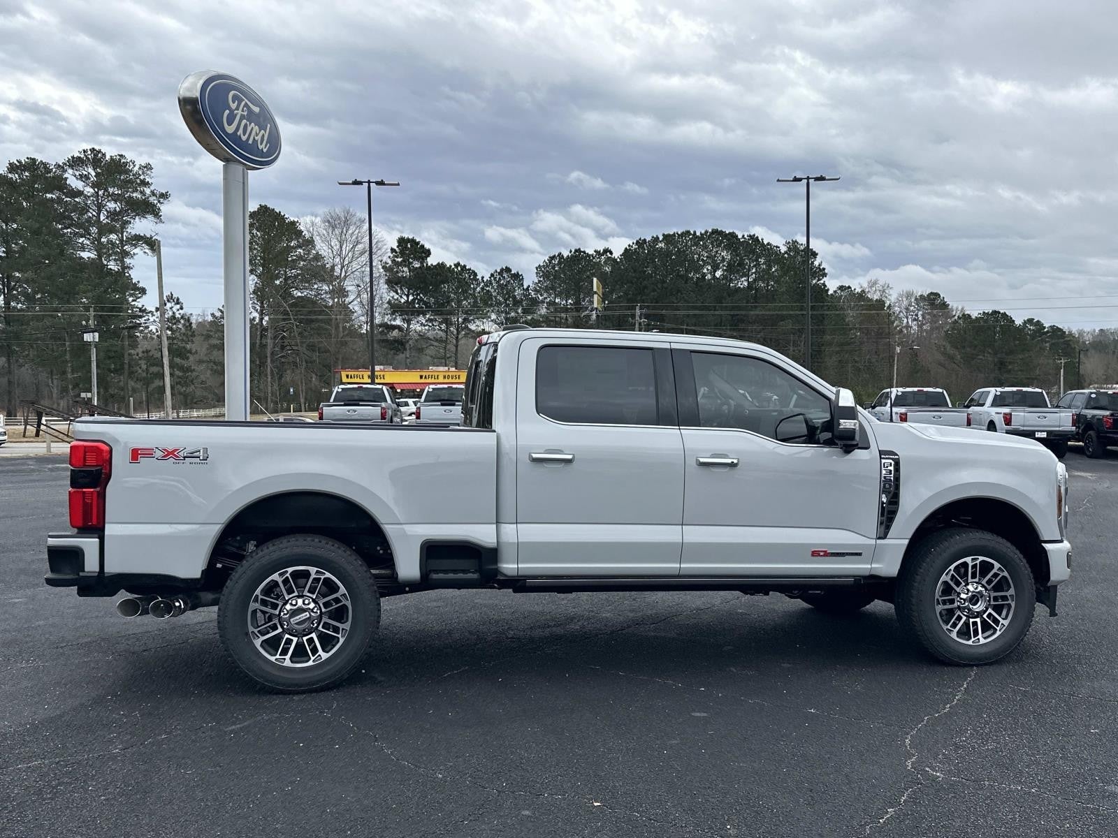 2026 Ford Super Duty F-350 SRW PLATINUM 4WD CREW CAB 6.7