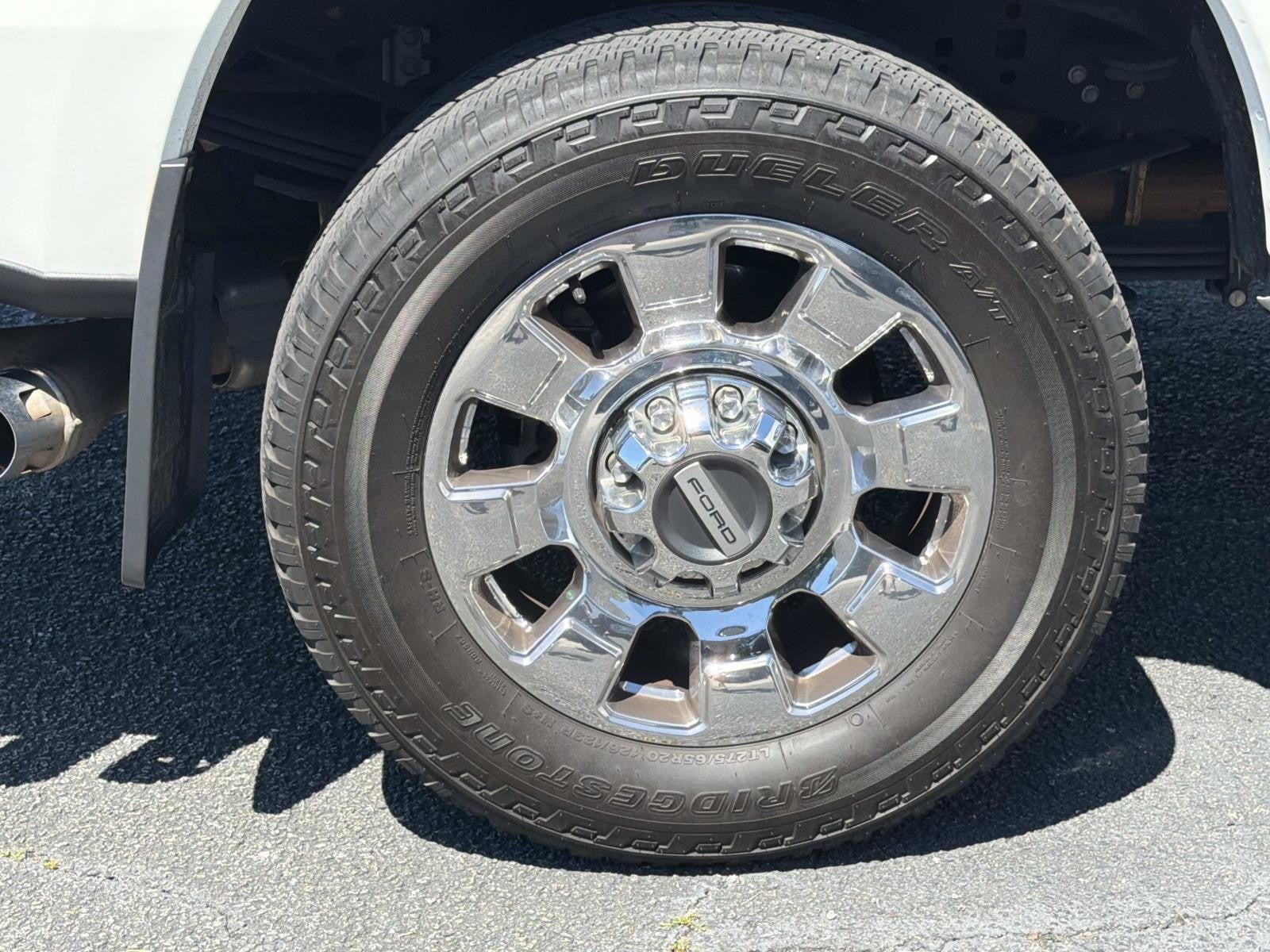 2023 Ford Super Duty F-350 SRW LARIAT