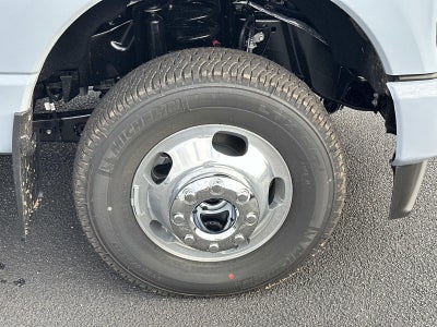 2026 Ford Super Duty F-350 DRW PLATINUM 4WD CREW CAB 8'