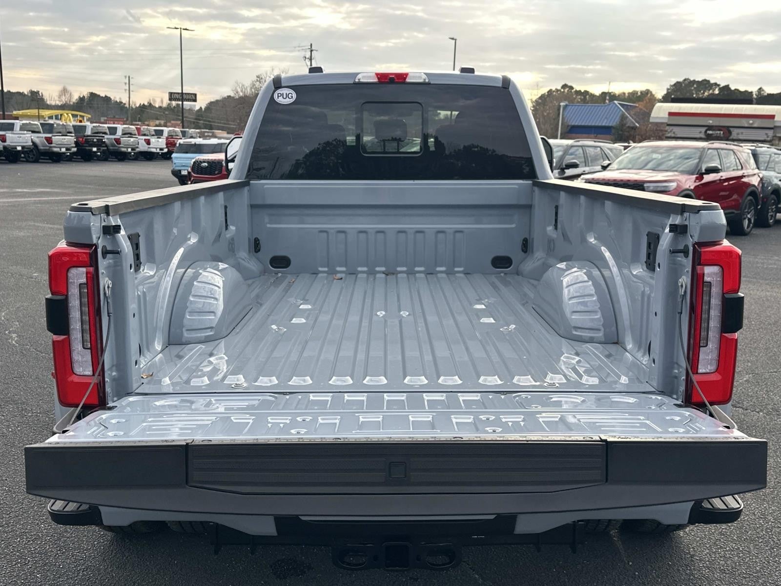 2026 Ford Super Duty F-350 DRW PLATINUM 4WD CREW CAB 8'