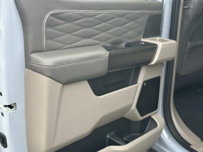 2026 Ford Super Duty F-350 DRW PLATINUM 4WD CREW CAB 8'