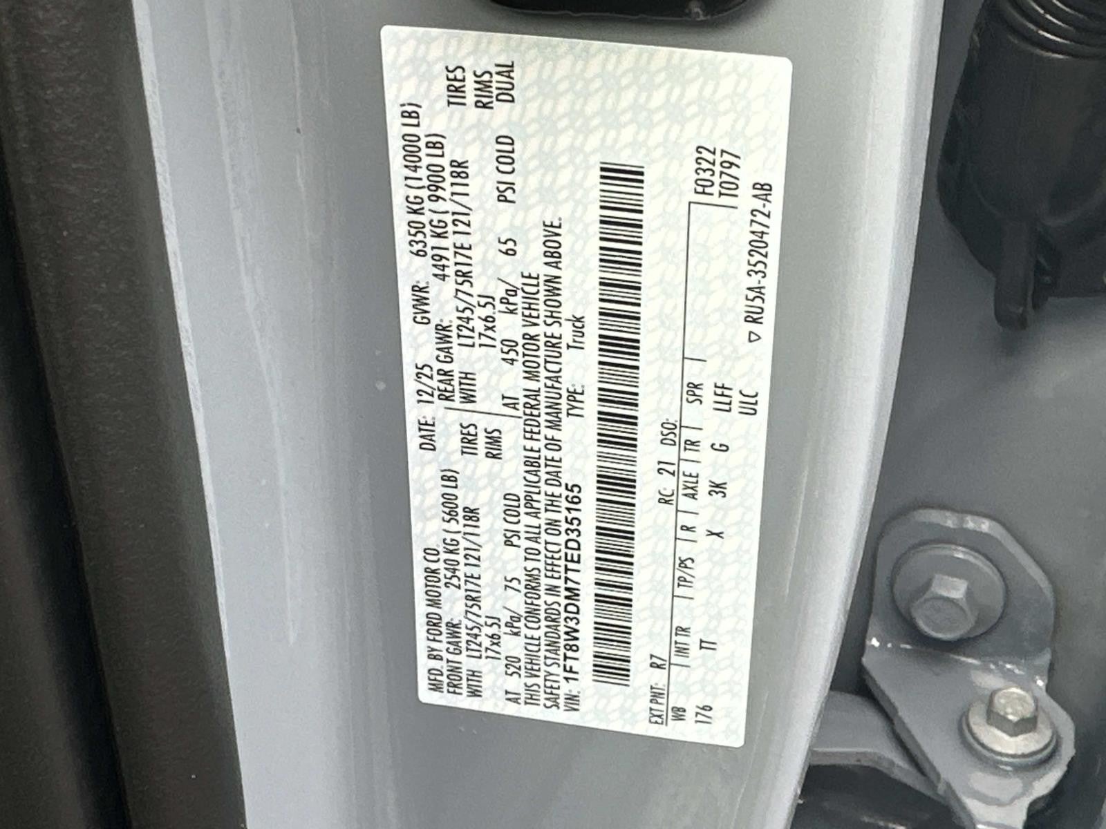 2026 Ford Super Duty F-350 DRW PLATINUM 4WD CREW CAB 8'