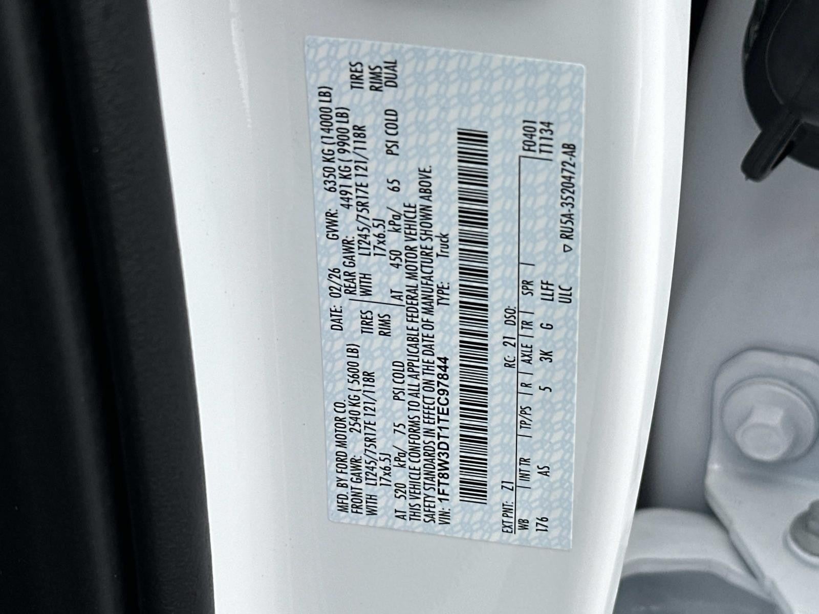 2026 Ford Super Duty F-350 DRW XL 4WD CREW CAB 8' BOX