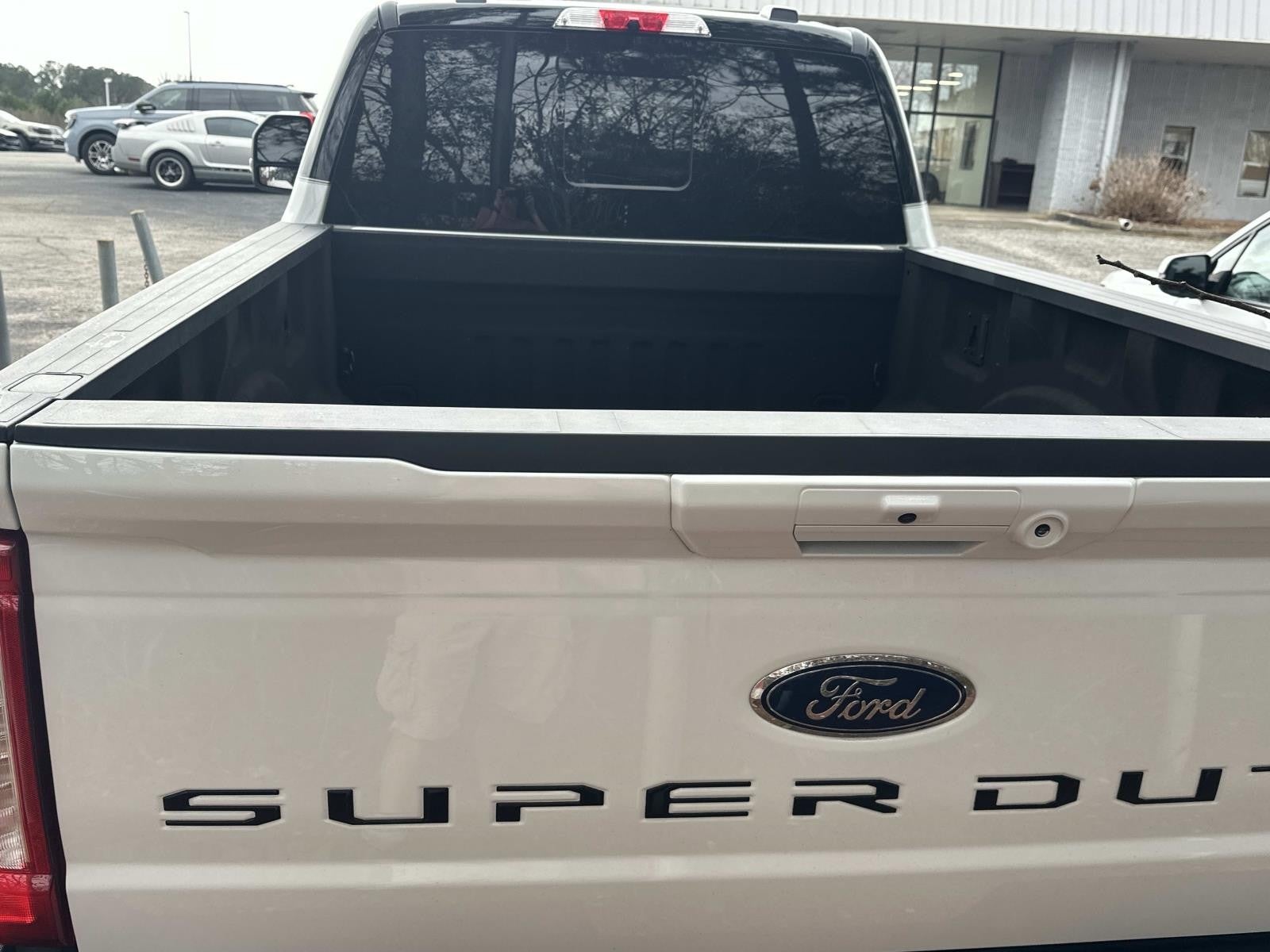 2023 Ford Super Duty F-250 SRW LARIAT