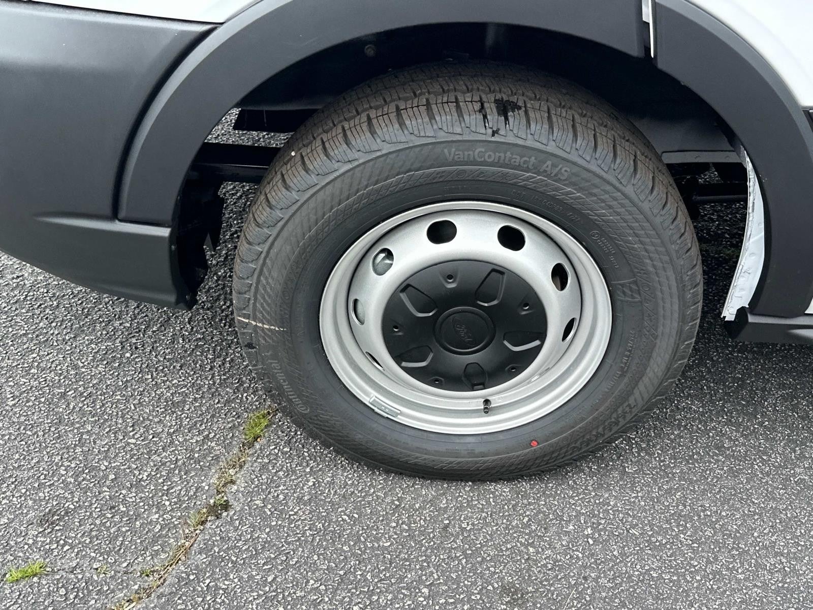 2025 Ford Transit Cargo Van T-250 148 MED RF 9070 GV