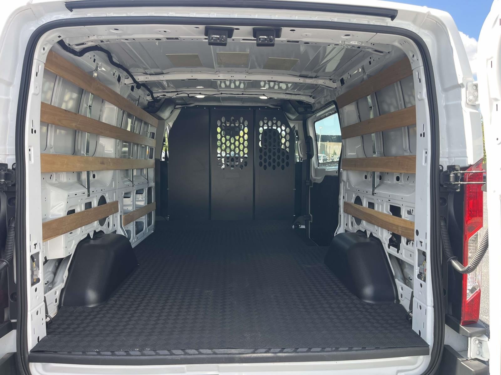 2025 Ford Transit Cargo Van T-250 130" Low Rf 9070 GVWR RWD