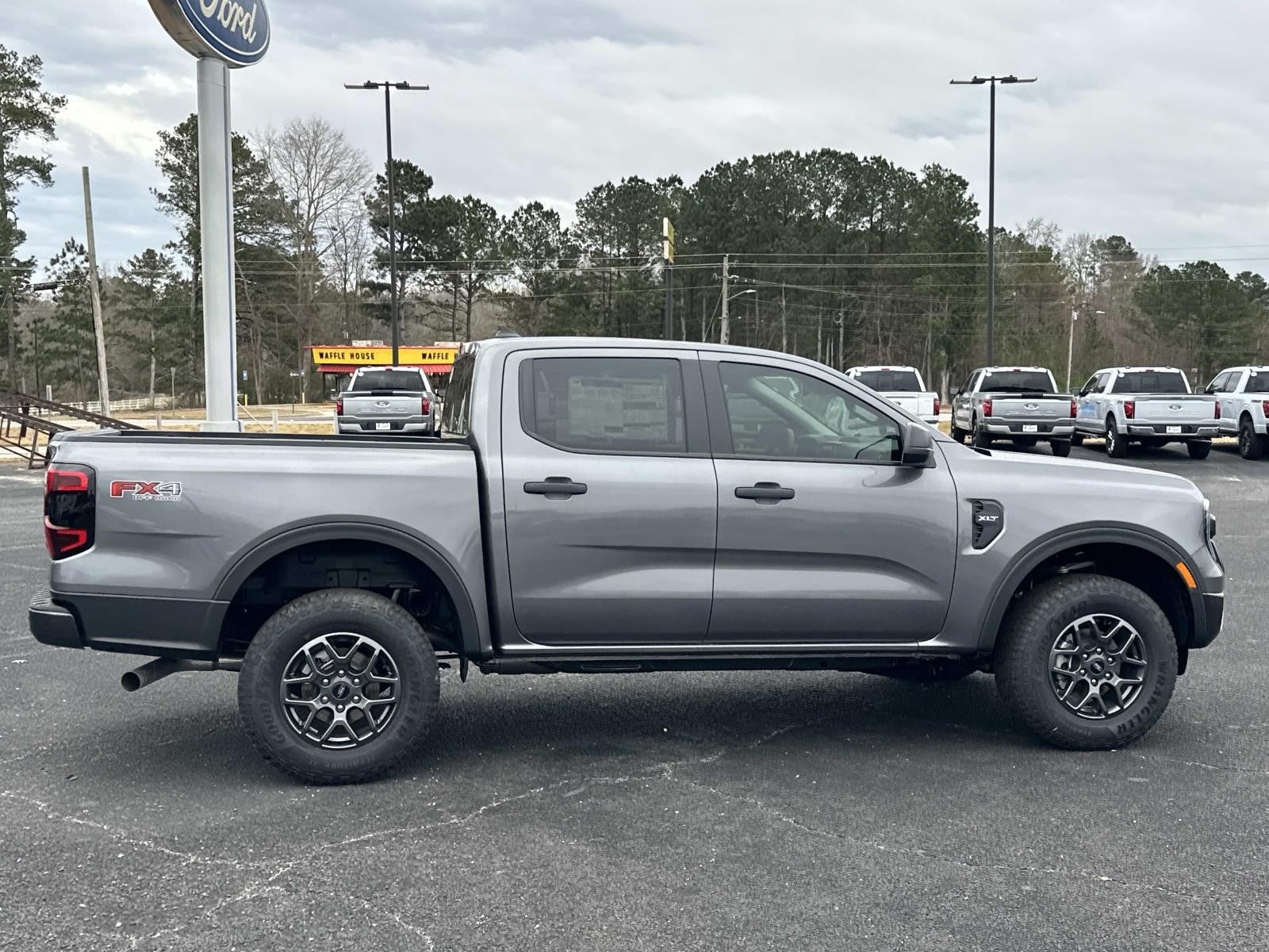 2025 Ford Ranger XLT 4WD SUPERCREW 5' BOX