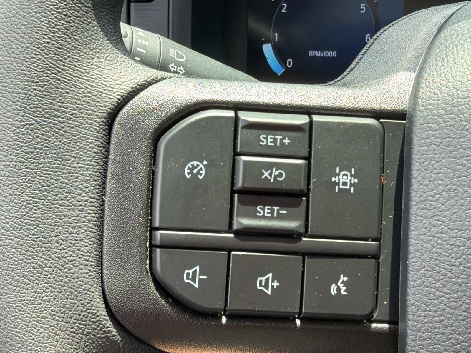 2026 Ford F-150 STX 4WD SUPERCREW 5.5' BO