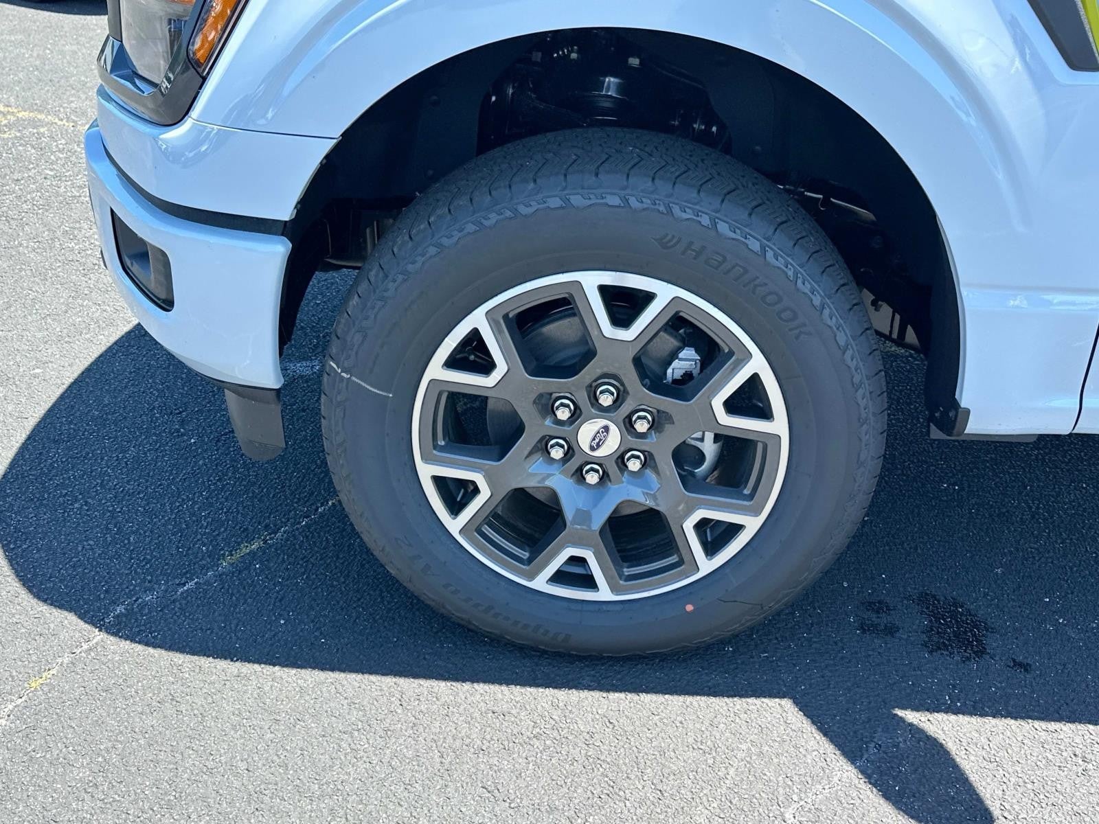 2025 Ford F-150 STX 4WD SUPERCREW 5.5' BO