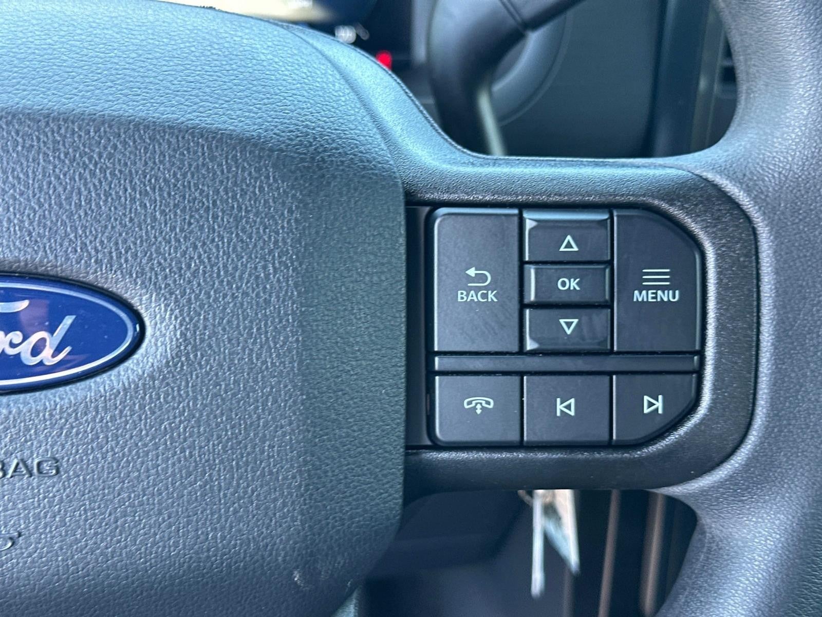 2025 Ford F-150 STX 4WD SUPERCREW 5.5' BO