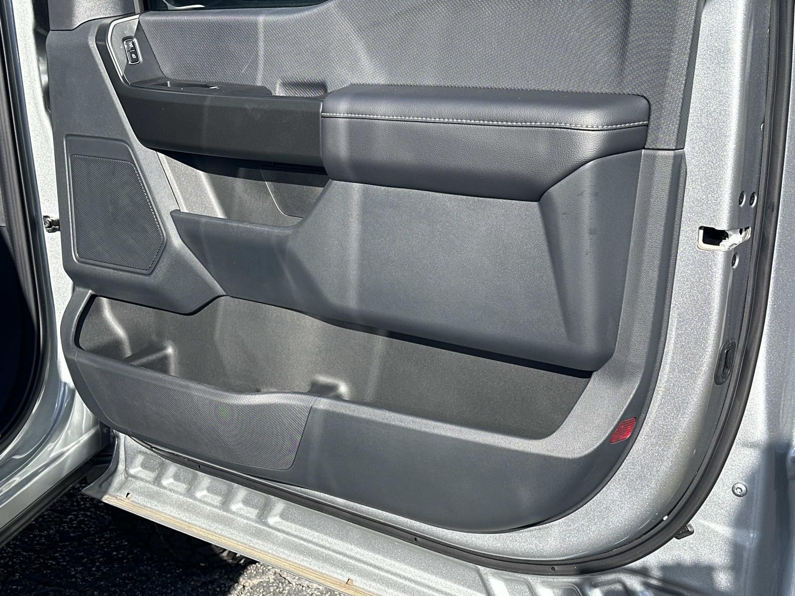 2025 Ford F-150 STX 4WD SUPERCREW 5.5' BO