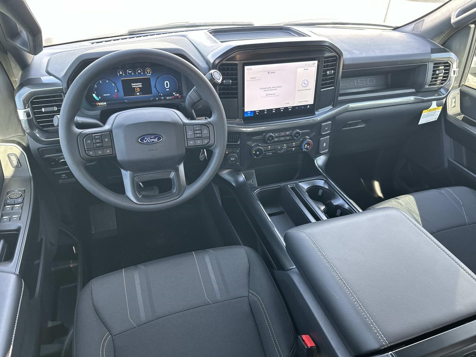 2025 Ford F-150 STX 4WD SUPERCREW 5.5' BO