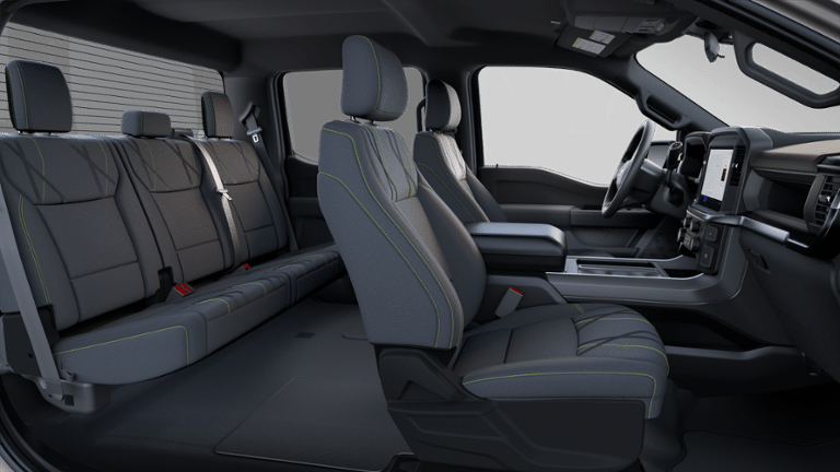 2025 Ford F-150 STX 4WD SUPERCREW 5.5' BO