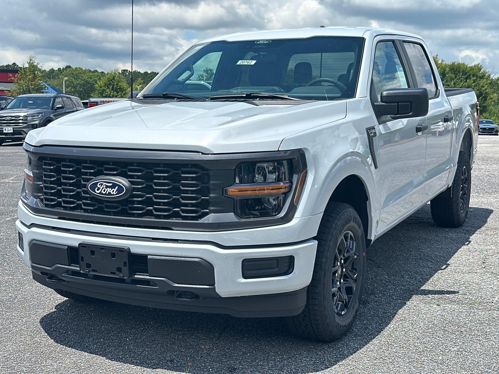 2025 Ford F-150 STX 4WD SUPERCREW 5.5' BO