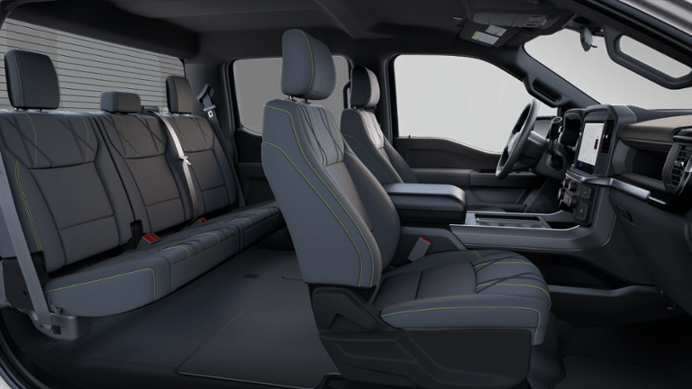 2025 Ford F-150 STX 4WD SUPERCREW 5.5' BO