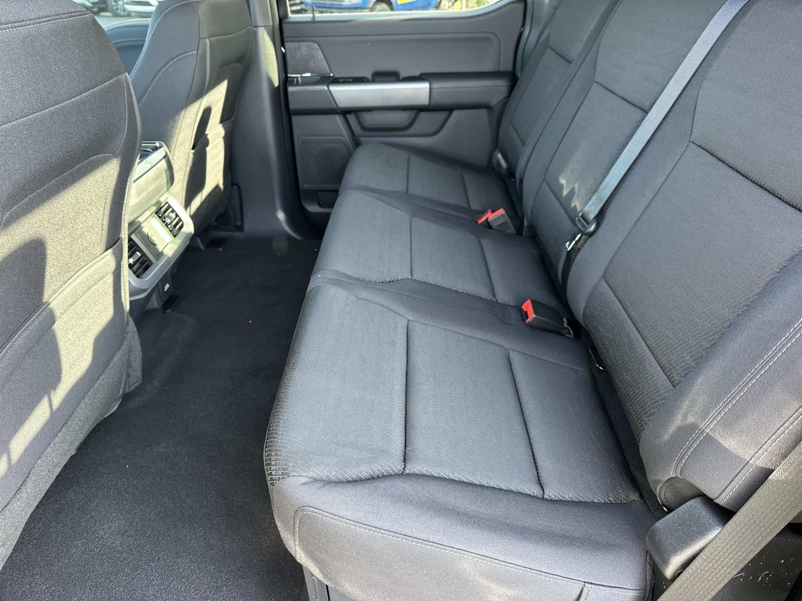 2025 Ford F-150 XLT 4WD SUPERCREW 5.5' BO