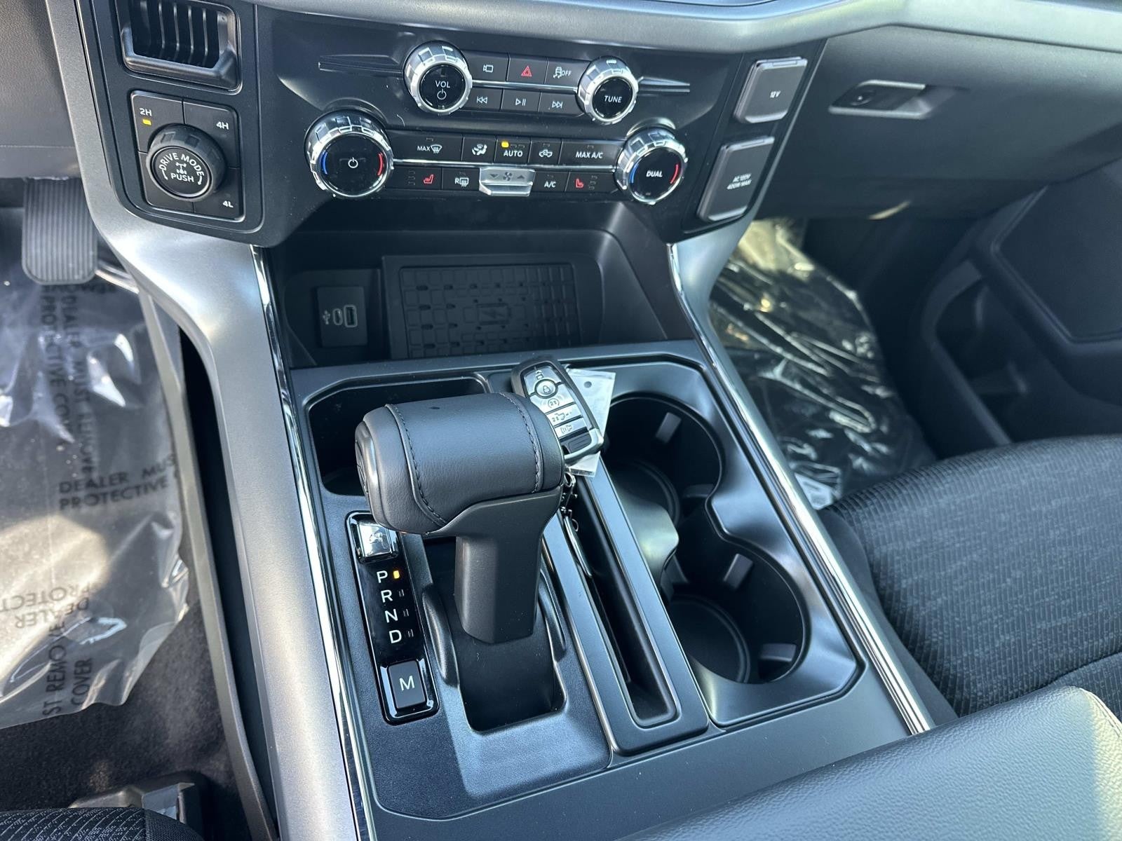 2025 Ford F-150 XLT 4WD SUPERCREW 5.5' BO