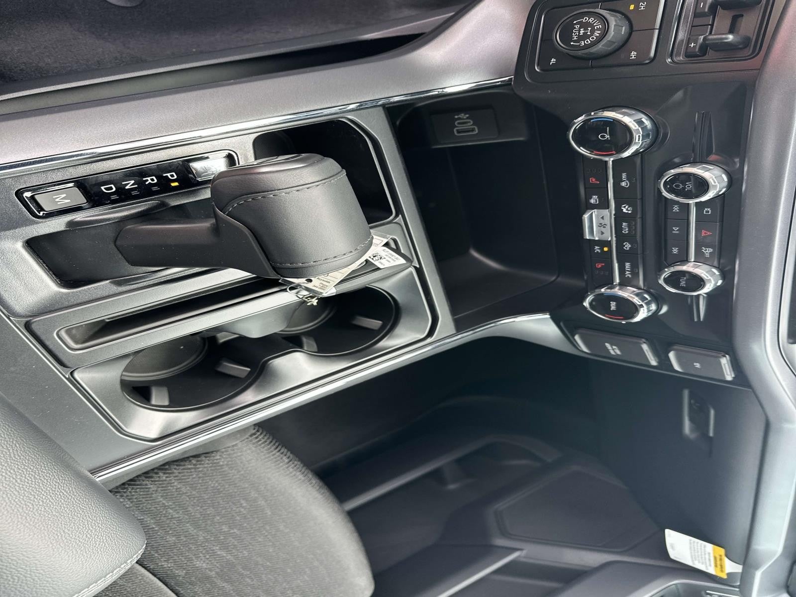 2026 Ford F-150 XLT 4WD SUPERCREW 5.5' BO