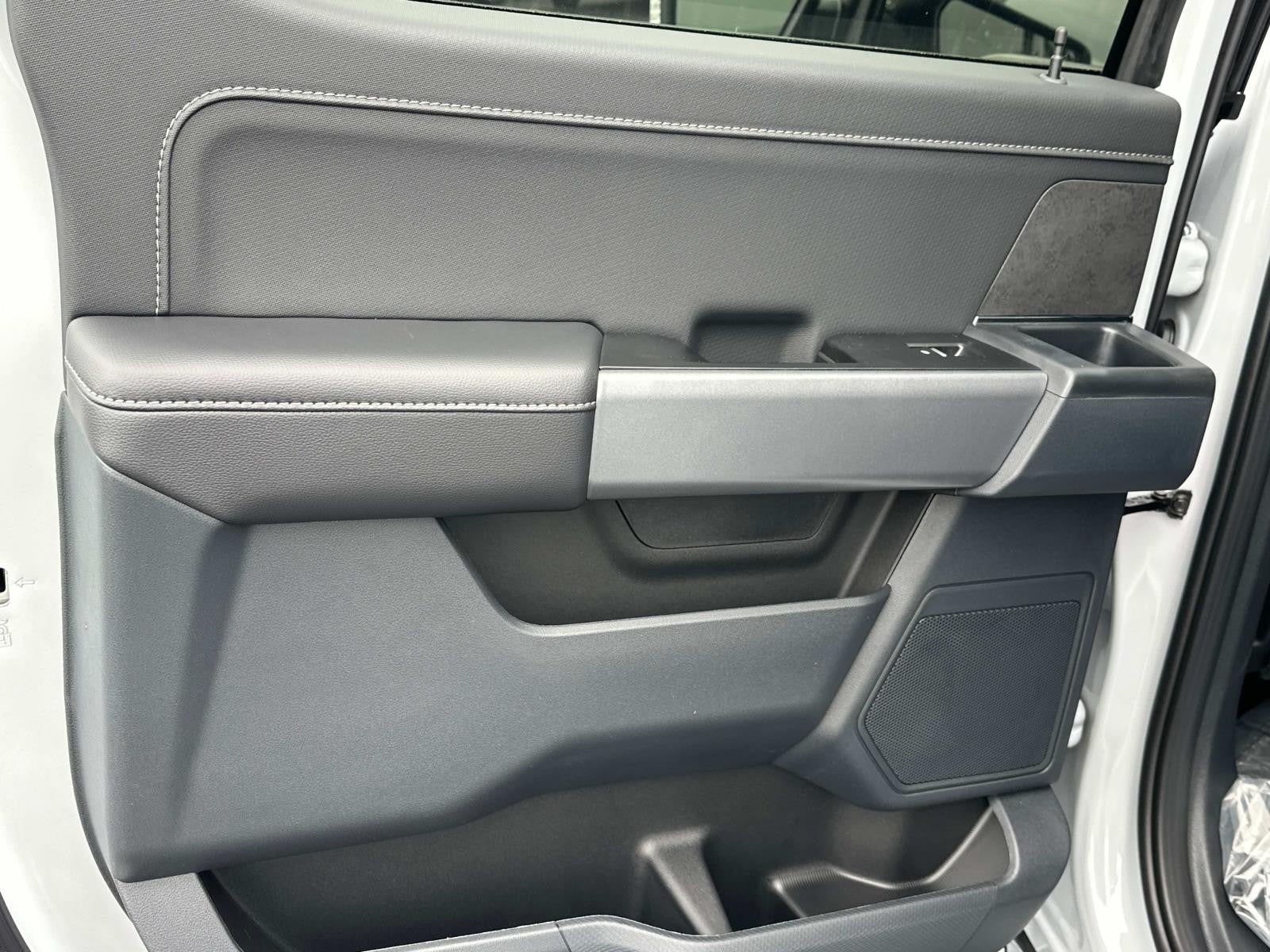 2025 Ford F-150 XLT 4WD SUPERCREW 5.5' BO