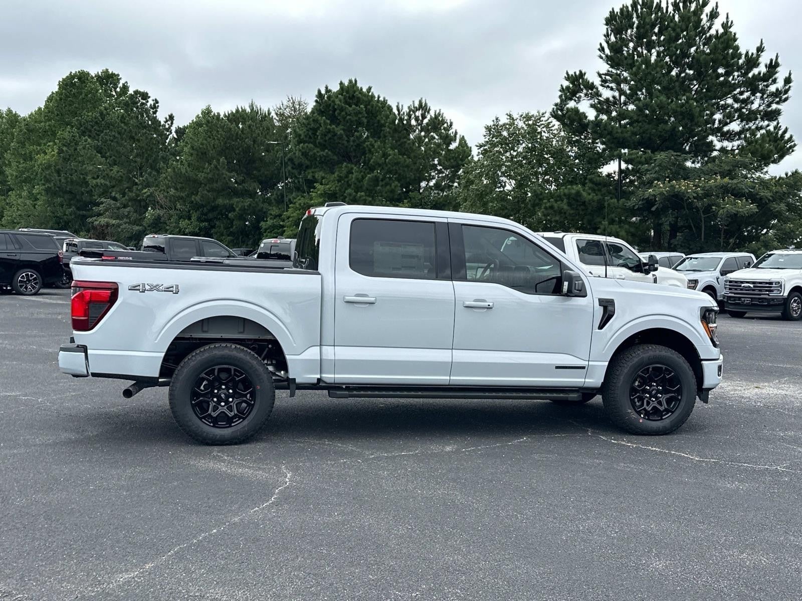 2025 Ford F-150 XLT 4WD SUPERCREW 5.5' BO
