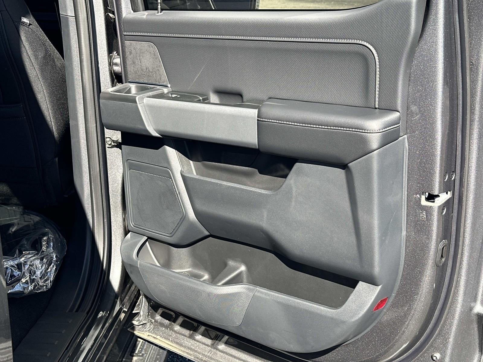 2025 Ford F-150 XLT 4WD SUPERCREW 5.5' BO