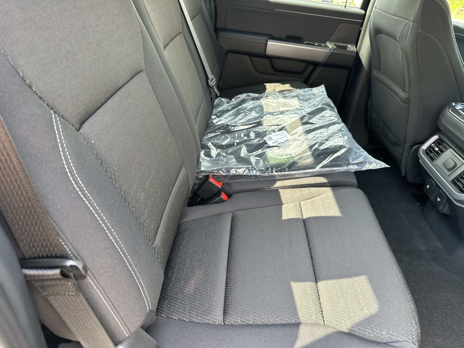 2025 Ford F-150 XLT 4WD SUPERCREW 5.5' BO