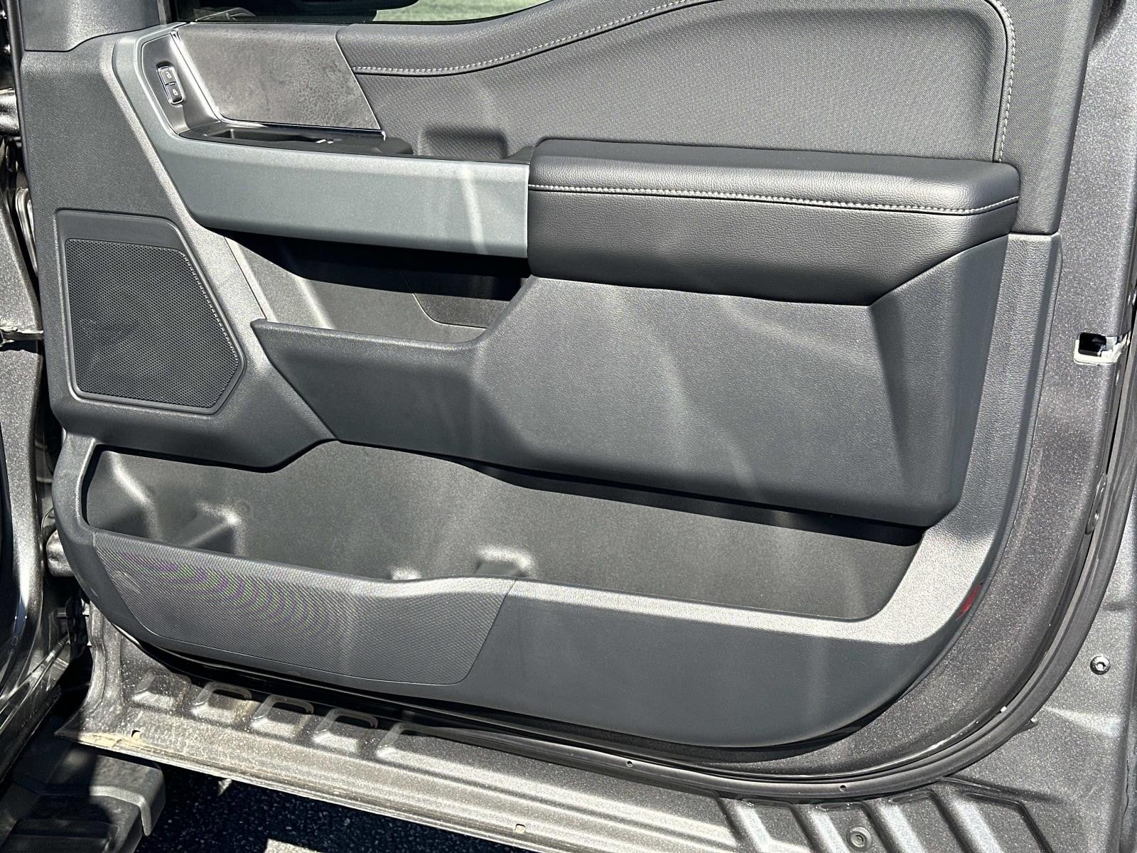 2025 Ford F-150 XLT 4WD SUPERCREW 5.5' BO