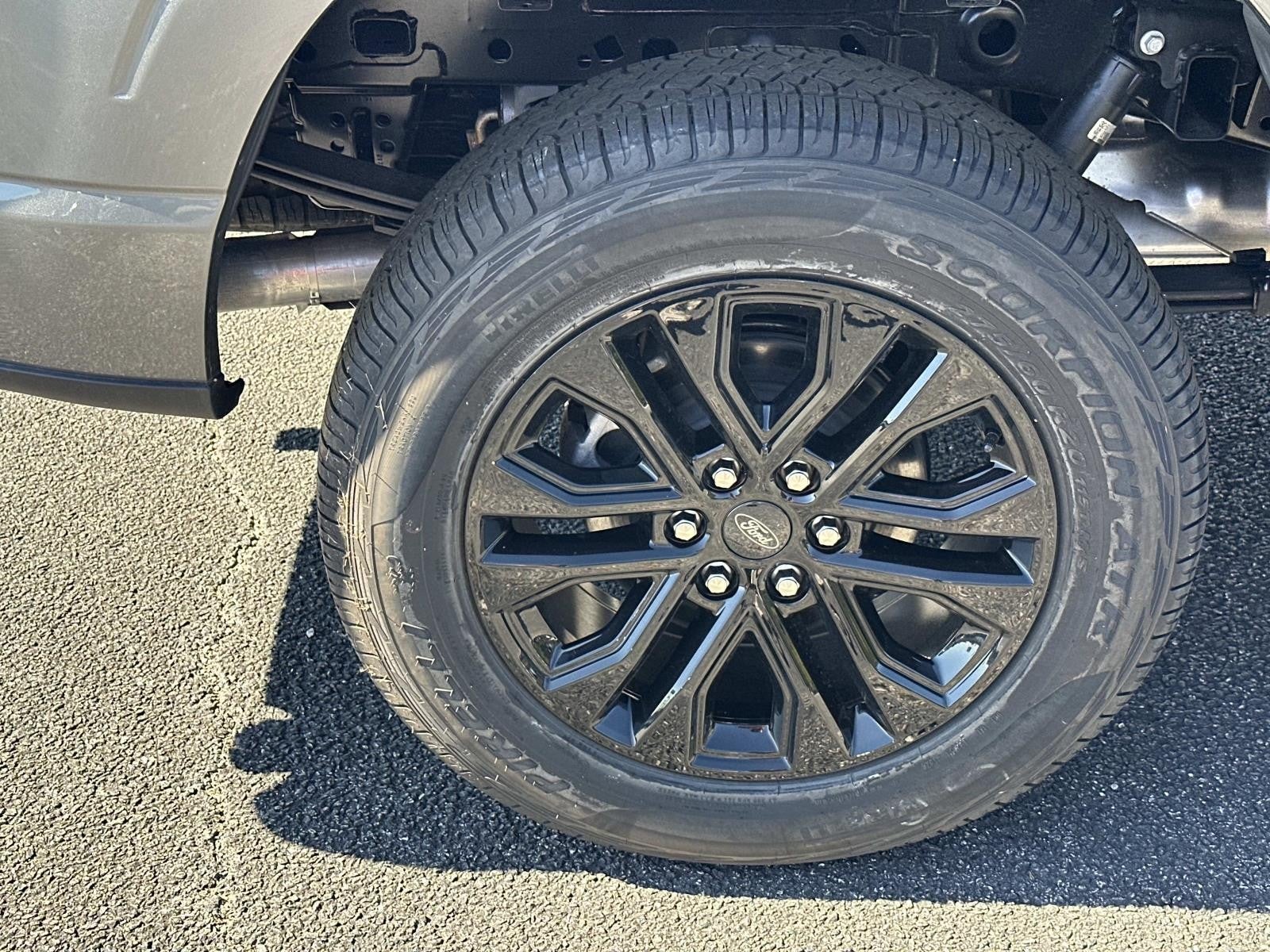 2025 Ford F-150 XLT 4WD SUPERCREW 5.5' BO