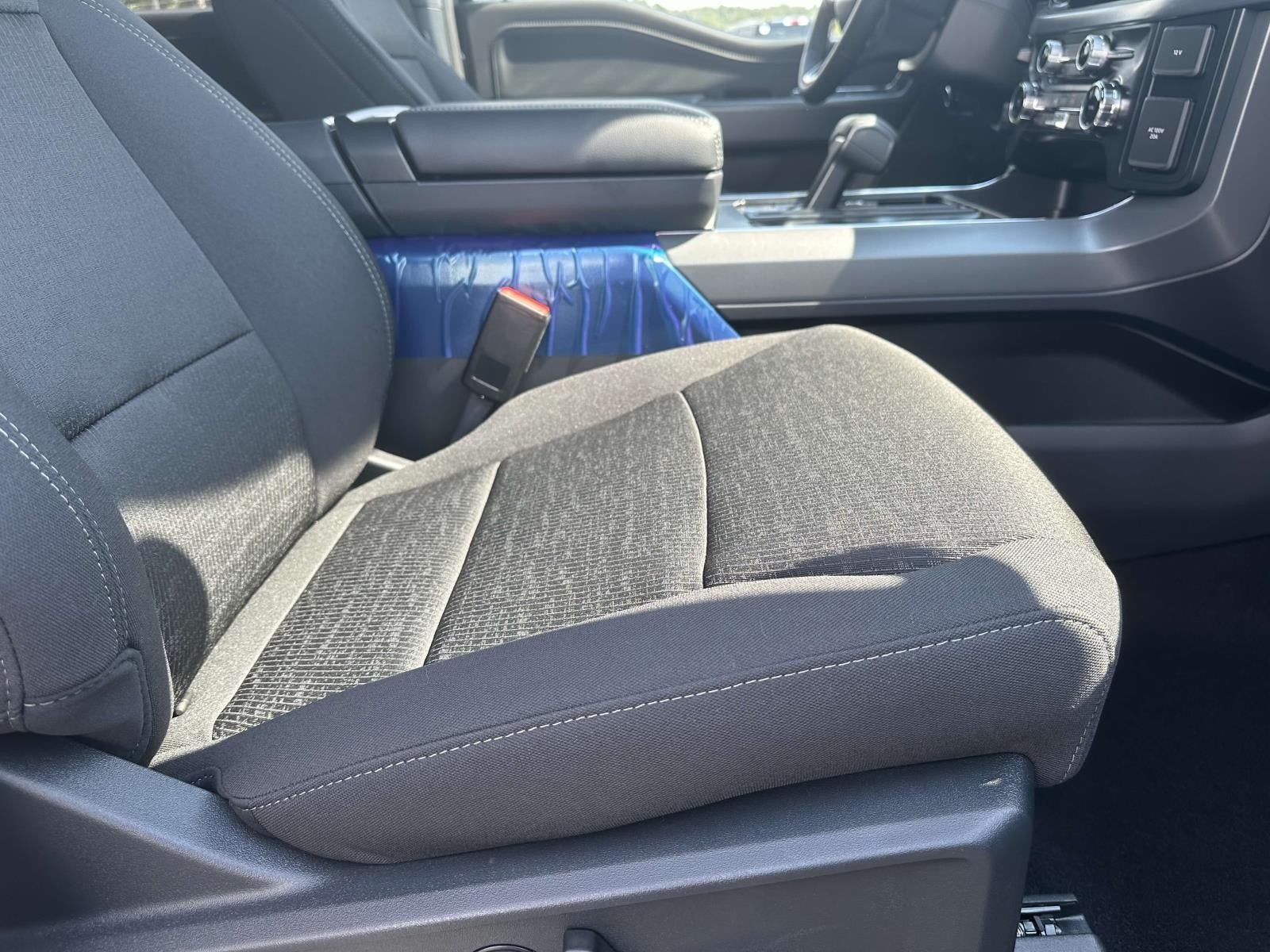 2025 Ford F-150 XLT 4WD SUPERCREW 5.5' BO