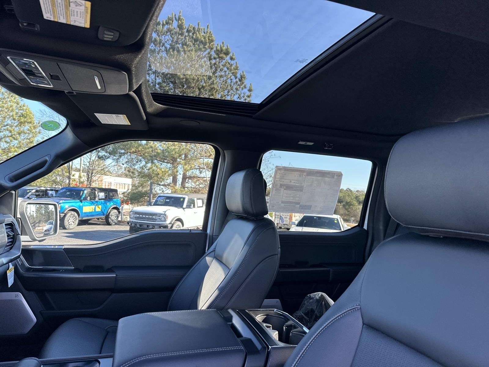 2025 Ford F-150 LARIAT 4WD SUPERCREW 5.5'