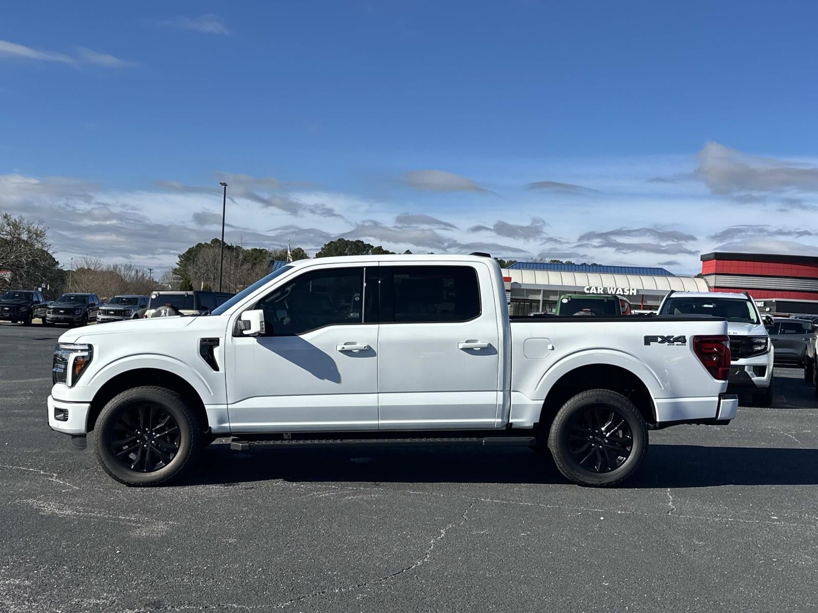 2025 Ford F-150 LARIAT 4WD SUPERCREW 5.5'