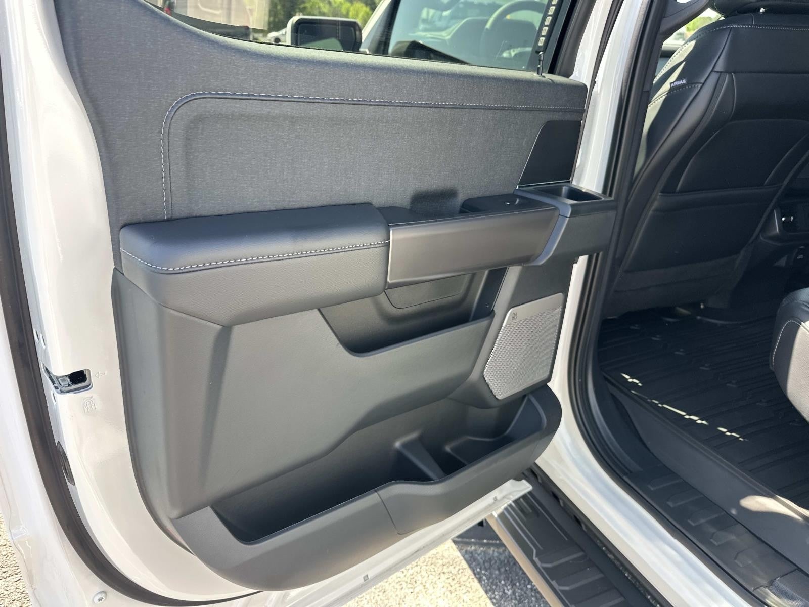 2026 Ford F-150 LARIAT 4WD SUPERCREW 5.5'