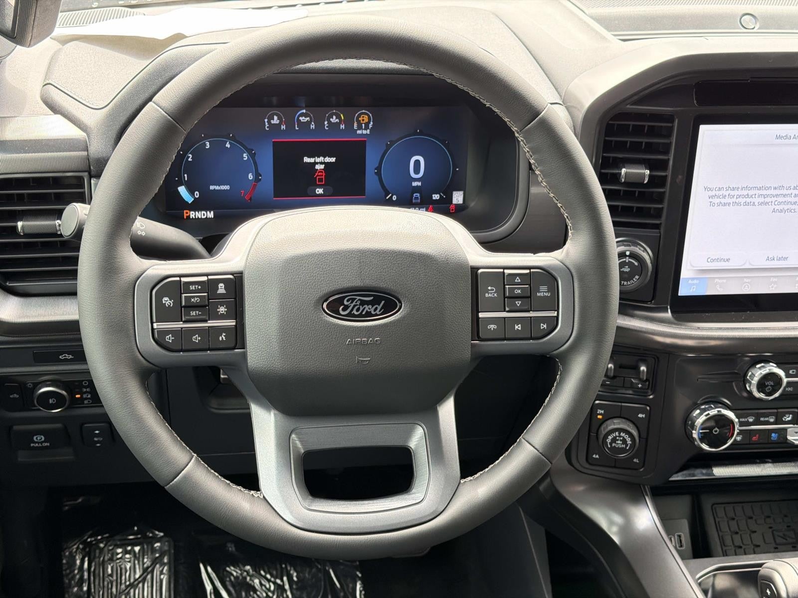 2026 Ford F-150 LARIAT 4WD SUPERCREW 5.5'